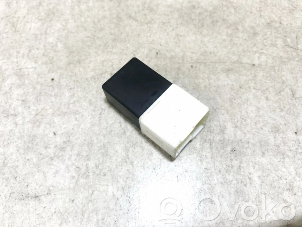 Sonstige Relais   B110,DC12V,B110,DC12V