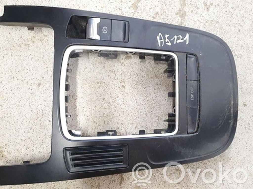 Audi A5 8T 8F Inne części wnętrza samochodu 