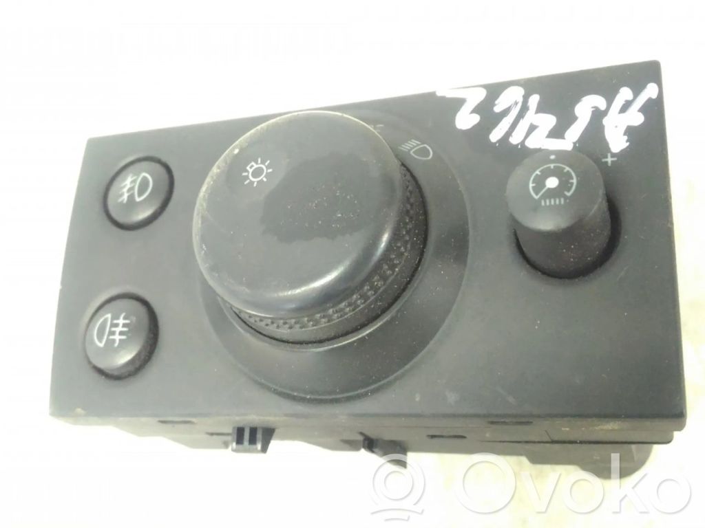 Interruptor de luz   GM13177070,LK04060075,GM13177070,LK04060075