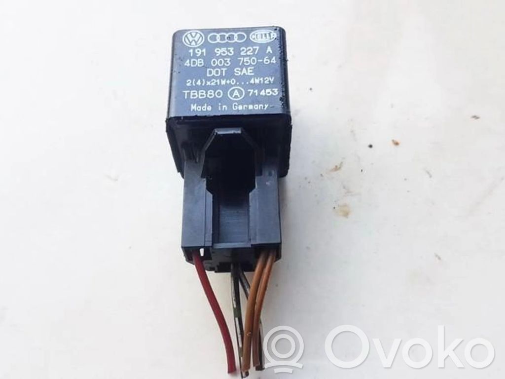 Audi A6 S6 C4 4A Altri relè 