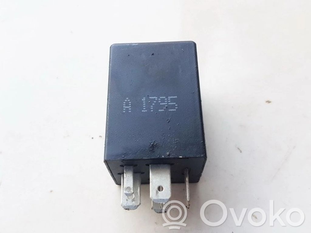 Audi A6 S6 C4 4A Altri relè 