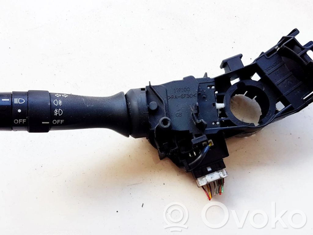 Toyota Prius (XW20) Leva indicatori 