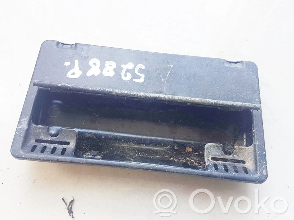 Audi A6 S6 C4 4A Posacenere auto