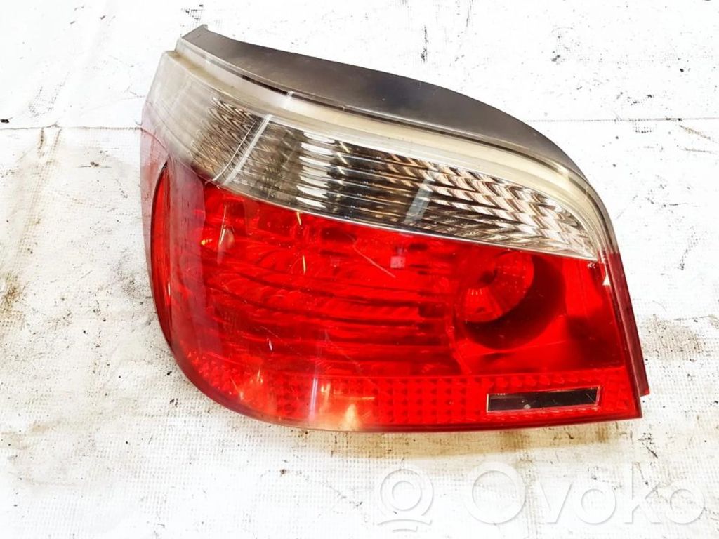 Rear/tail lights   6910767,2VP008679,2VP008679,6910767