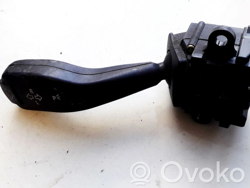 BMW 5 E39 Leva indicatori