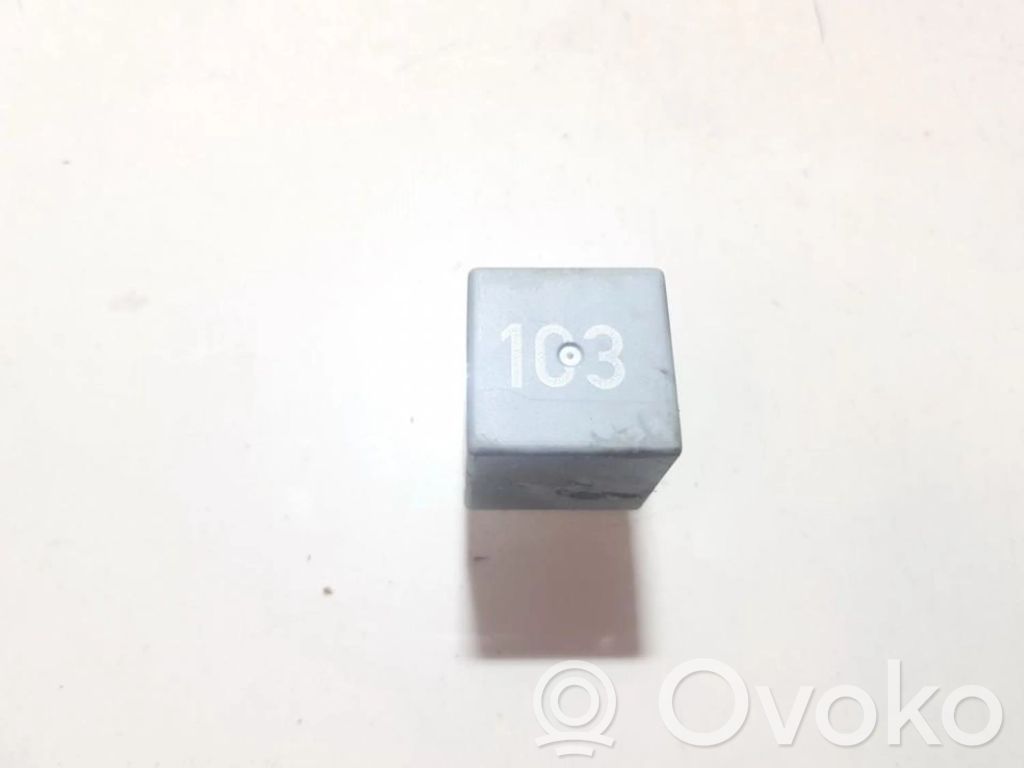 Otros relés   357911253,50237003,357911253,50237003