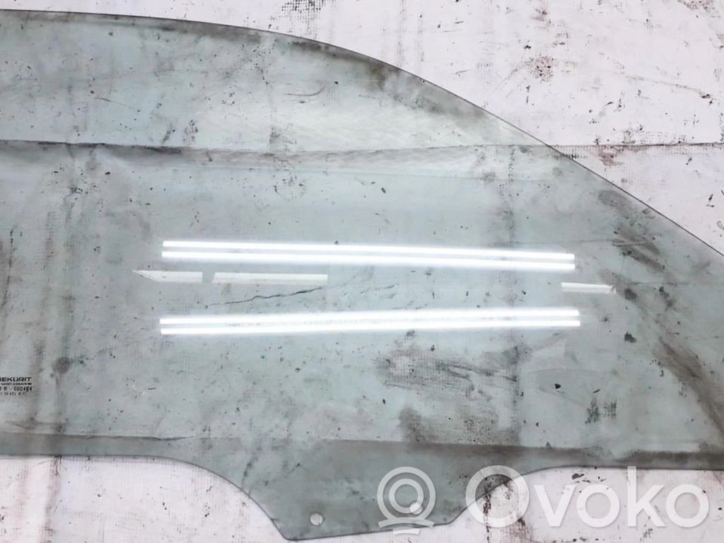 Mazda 323 Vitre de fenêtre porte avant (4 portes) 