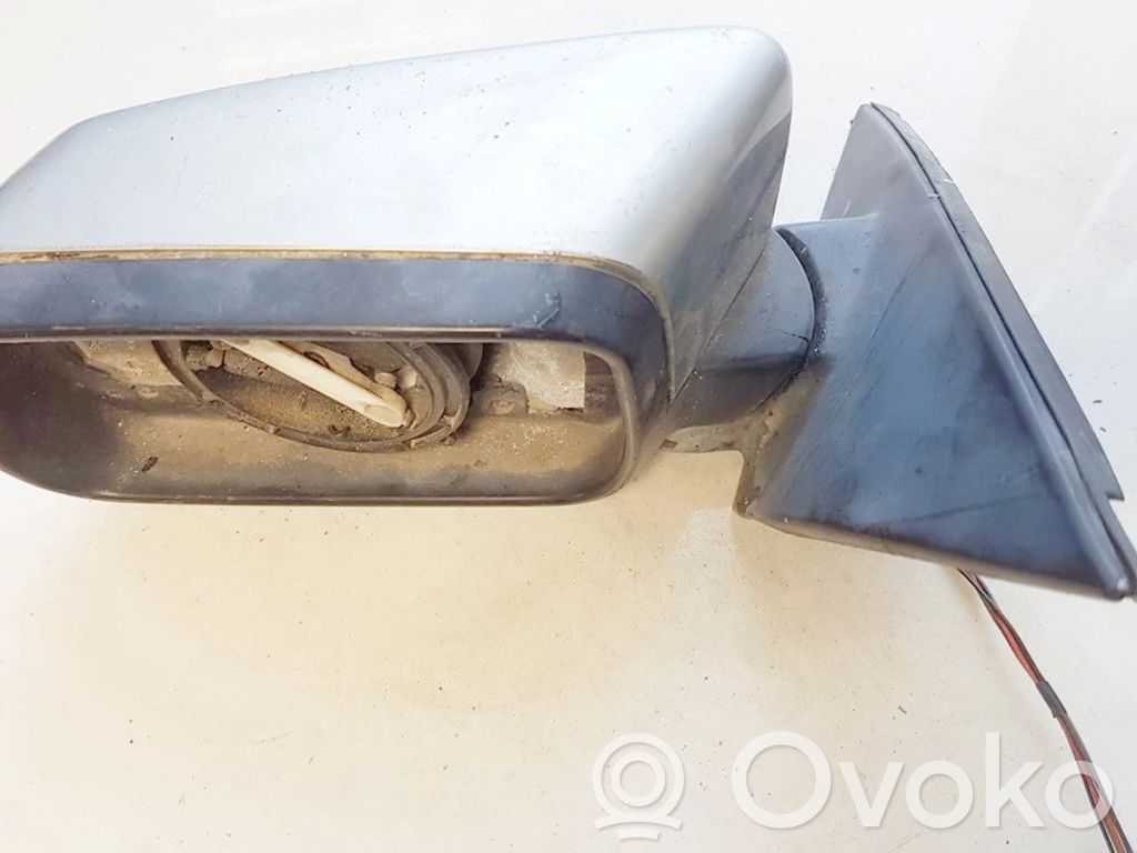 BMW 5 E39 Moldura protectora de plástico del espejo lateral 