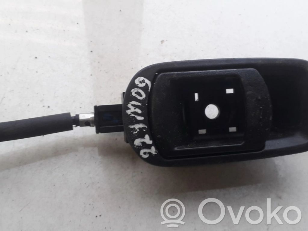 Rear door interior handle