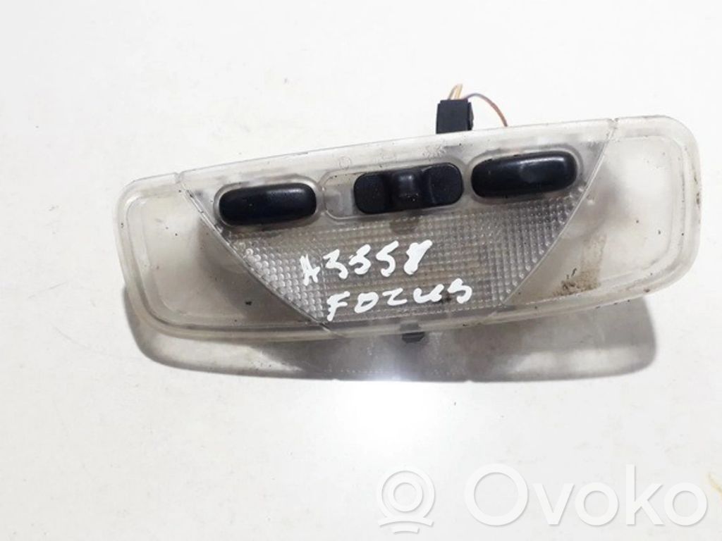 Ford Focus Etuistuimen valo
