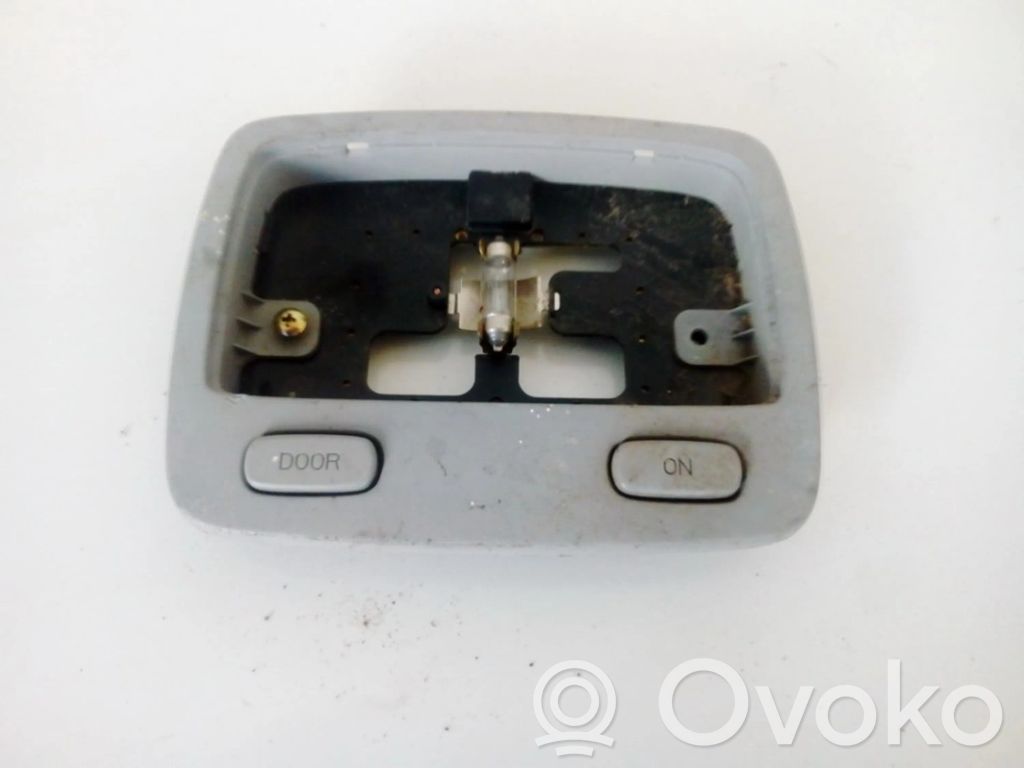 Etuistuimen valo   928002E0,928002E0,928002E0,928002E0