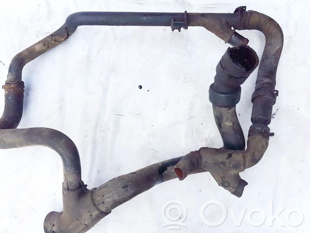 Ford Mondeo Mk III Conductă/furtun lichid de răcire motor 