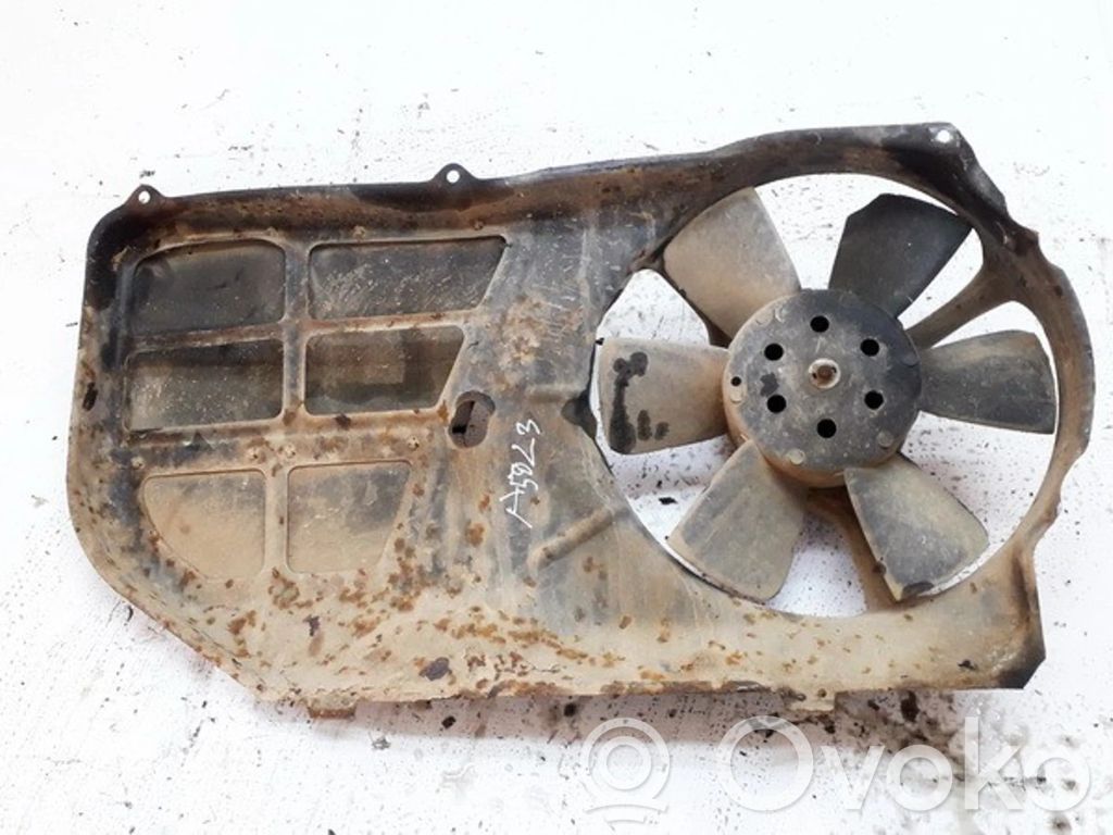 Audi 80 90 B3 Convogliatore ventilatore raffreddamento del radiatore 