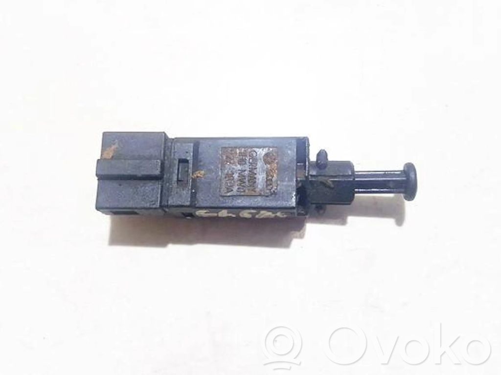 Volkswagen Golf III Interruttore del pedale del freno 