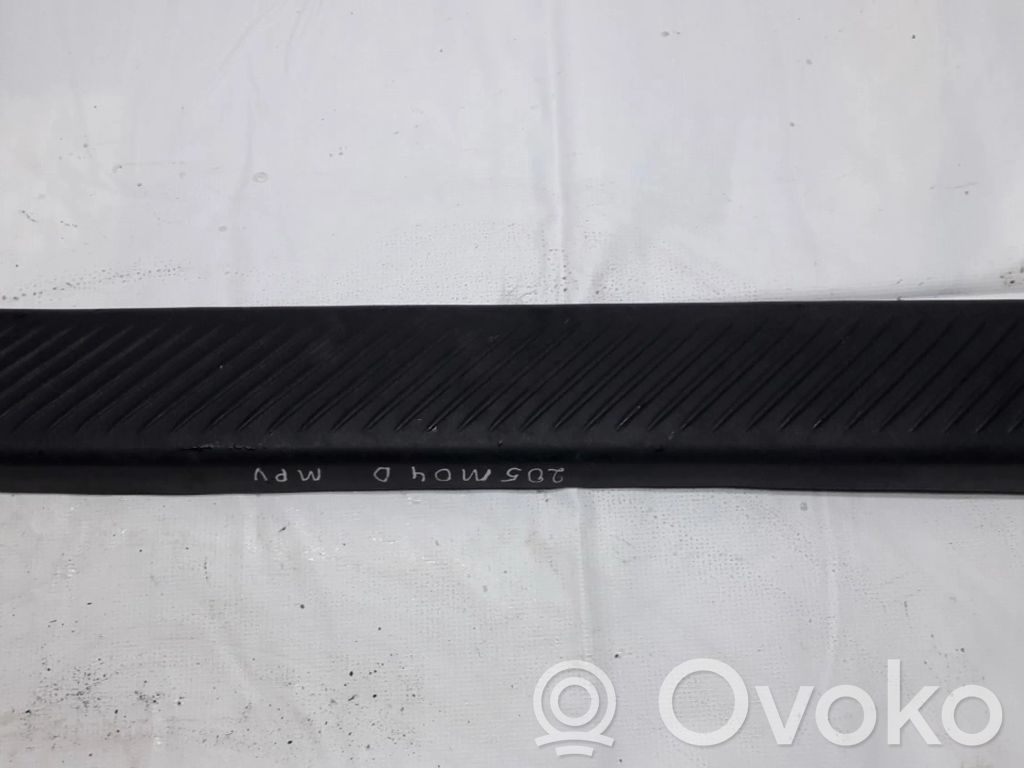 Mazda MPV Capac prag spate 