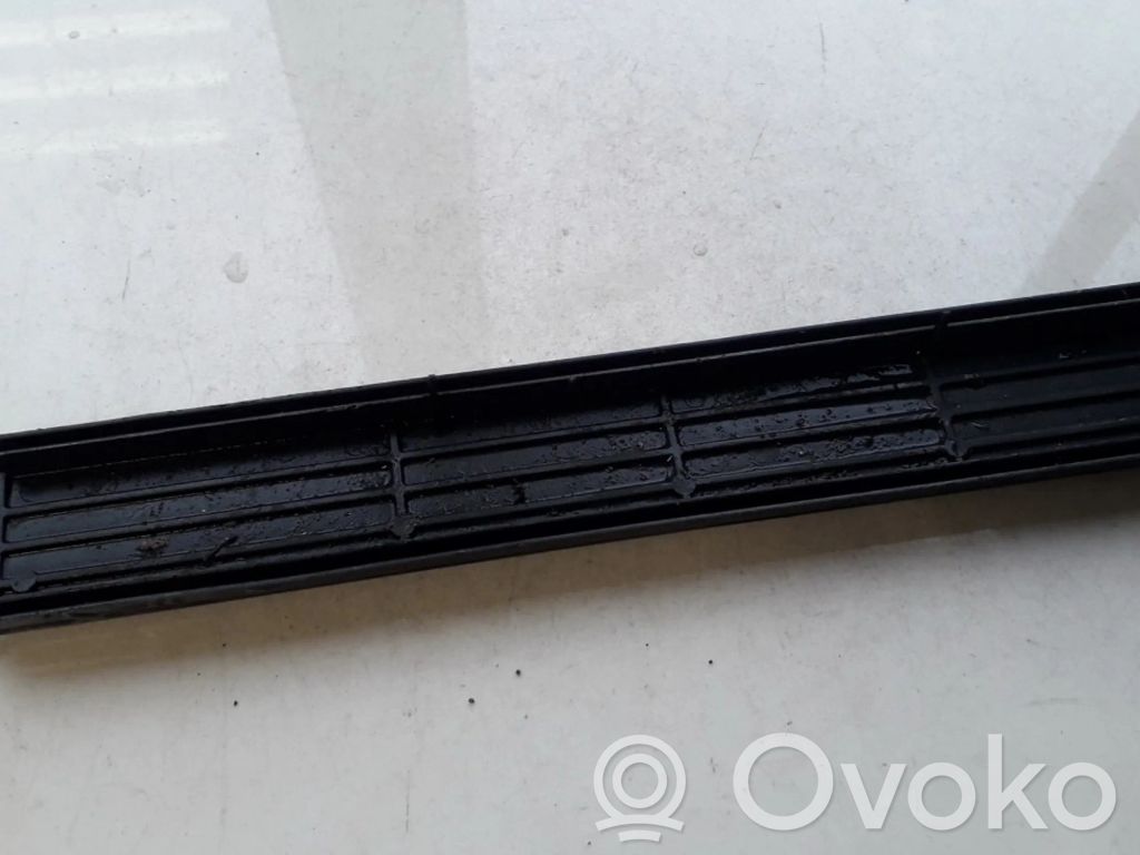 Toyota Yaris Altra parte esteriore 
