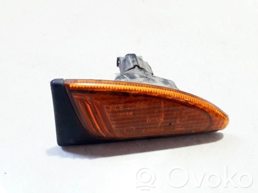 Subaru Legacy Front fender indicator light 