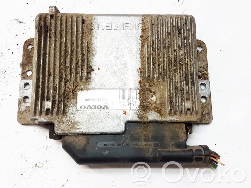 Volvo S40, V40 Engine control unit/module 
