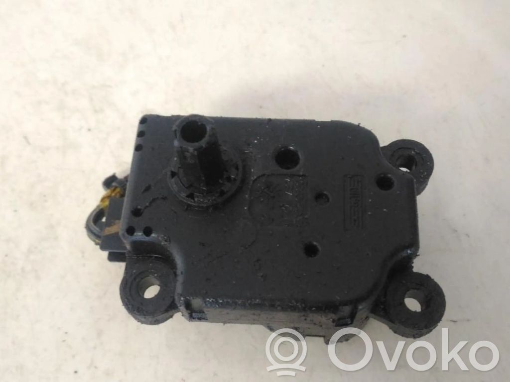 Ford Mondeo Mk III Moteur / actionneur de volet de climatisation