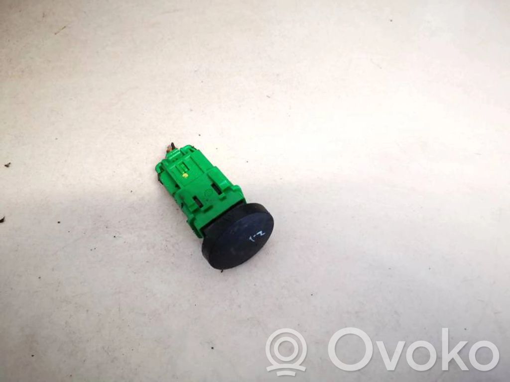 Nissan Qashqai Inne przełączniki i przyciski 