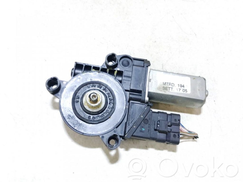 Fiat Croma Motorino alzacristalli della portiera posteriore 