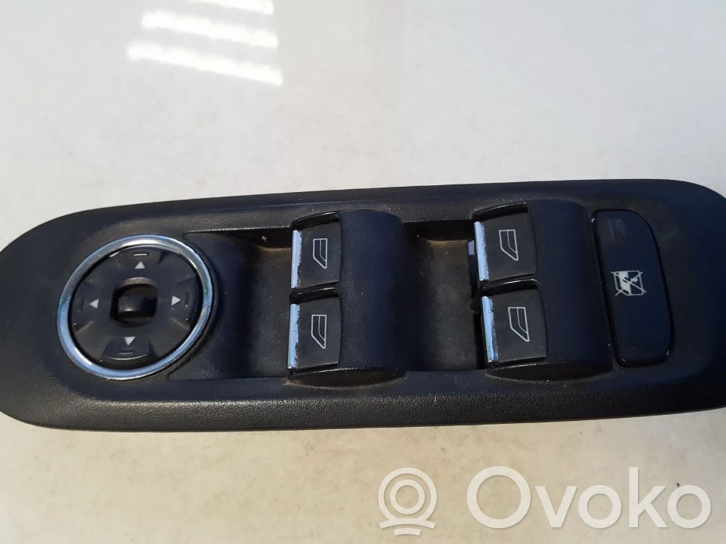 Comutator comandă geamuri electrice   7S7T14A132AB,7S7T14A132AB,7S7T14A132AB,7S7T14A132AB