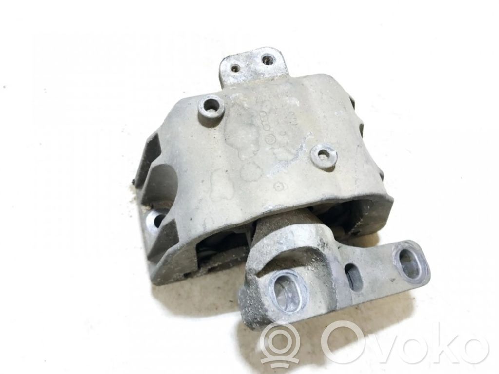 Volkswagen Golf IV Suport tampon motor 
