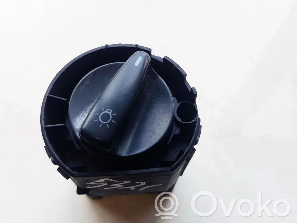 Volkswagen Golf IV Interruttore luci