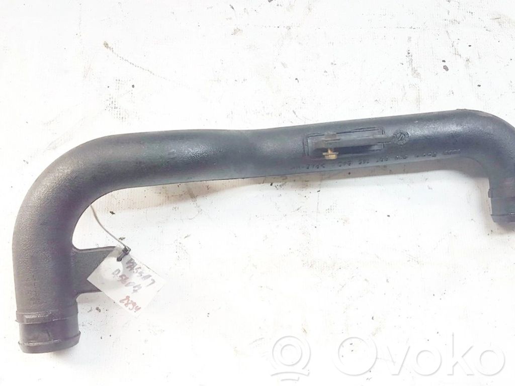 Furtun/conductă intercooler   8D0145840M,058145856C,058145856C,8D0145840M