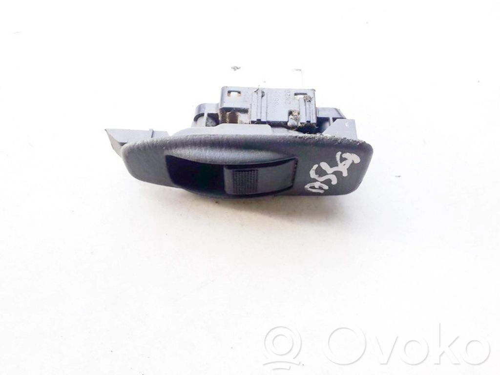 Mazda Premacy Electric window control switch 