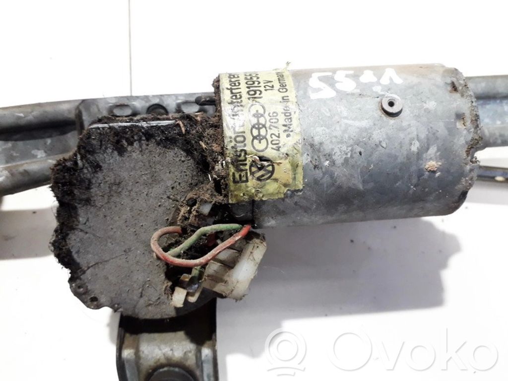 Volkswagen Jetta II Motor ștergător