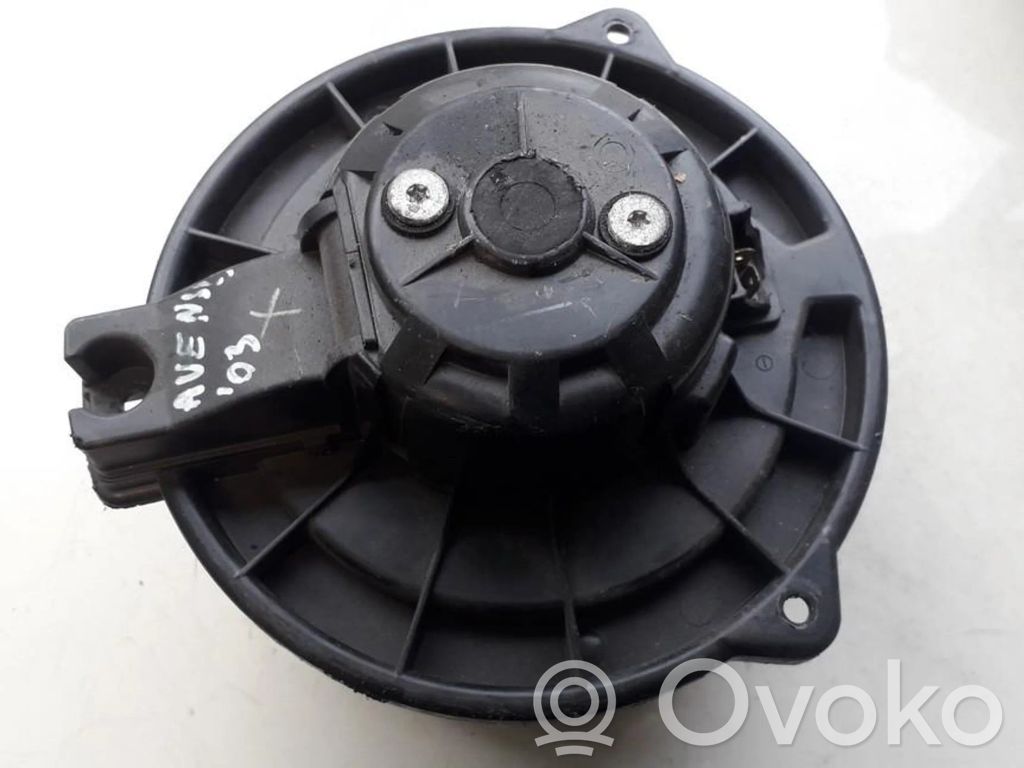Toyota Avensis T250 Ventola riscaldamento/ventilatore abitacolo