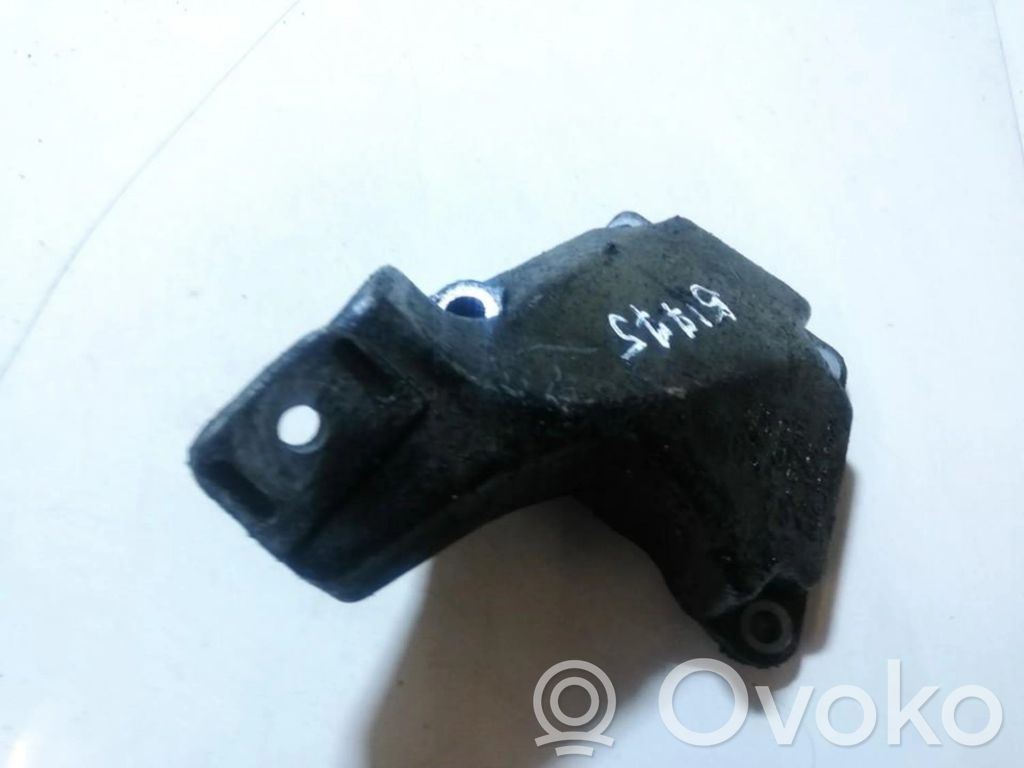 Audi A6 S6 C5 4B Łapa / Mocowanie silnika 