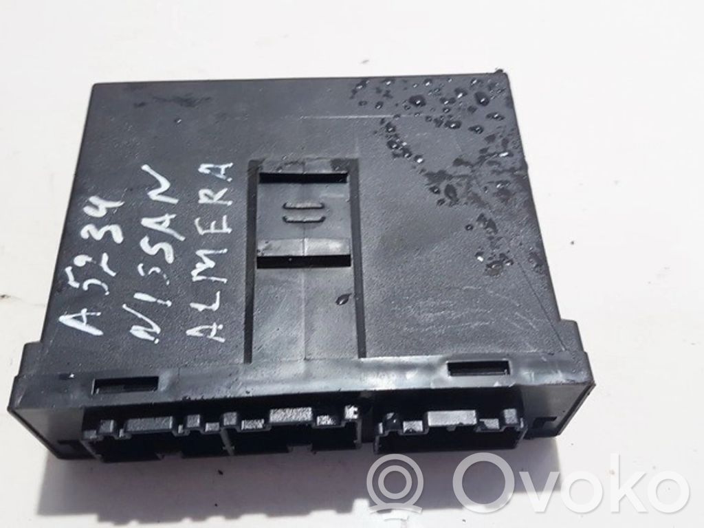Nissan Almera Tino Modul confort 