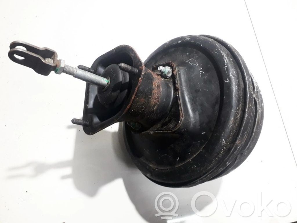 Opel Omega B1 Jarrutehostin 