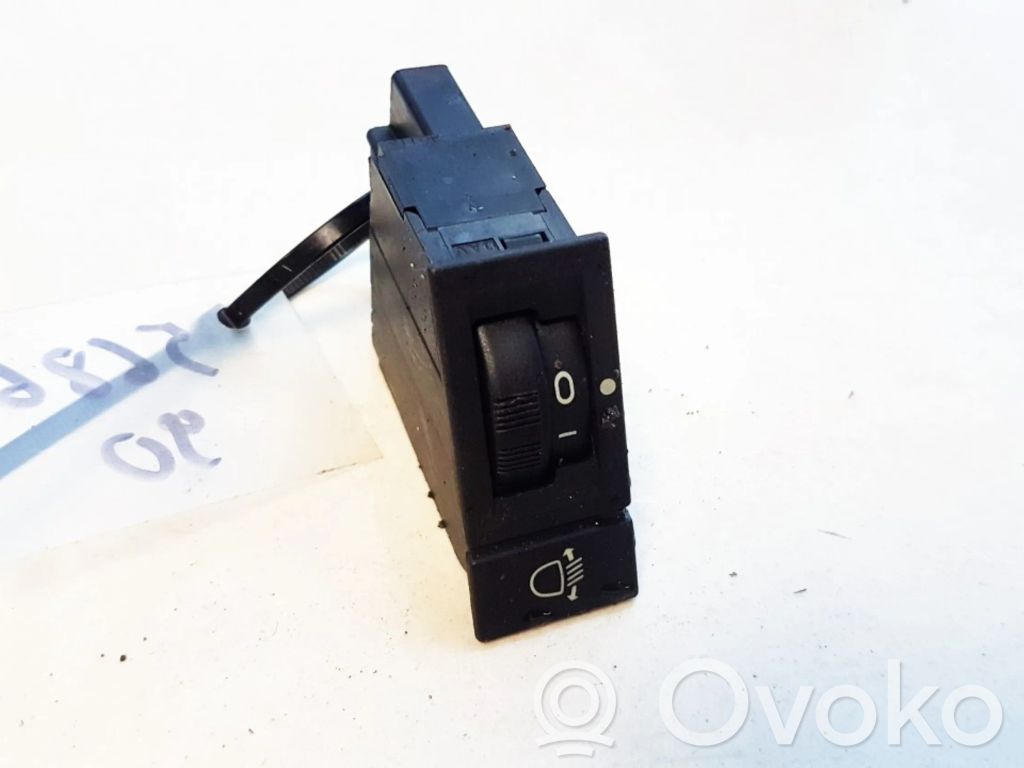 Bouton commande réglage hauteur de phares   1925698,1925698
