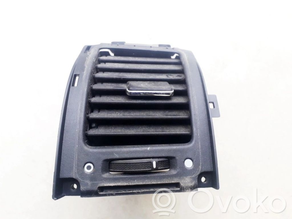 Grilă ventilație centrală