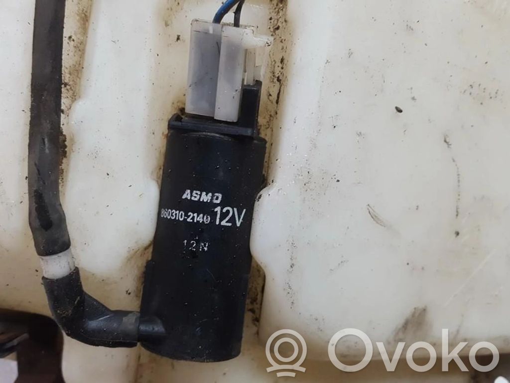 Mazda Xedos 6 Windscreen/windshield washer pump 