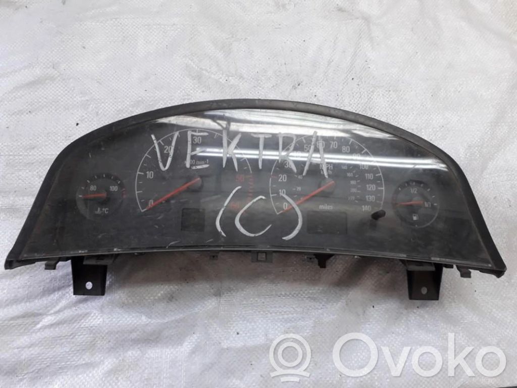 Opel Vectra C Vitezometru (grup de instrumente) 
