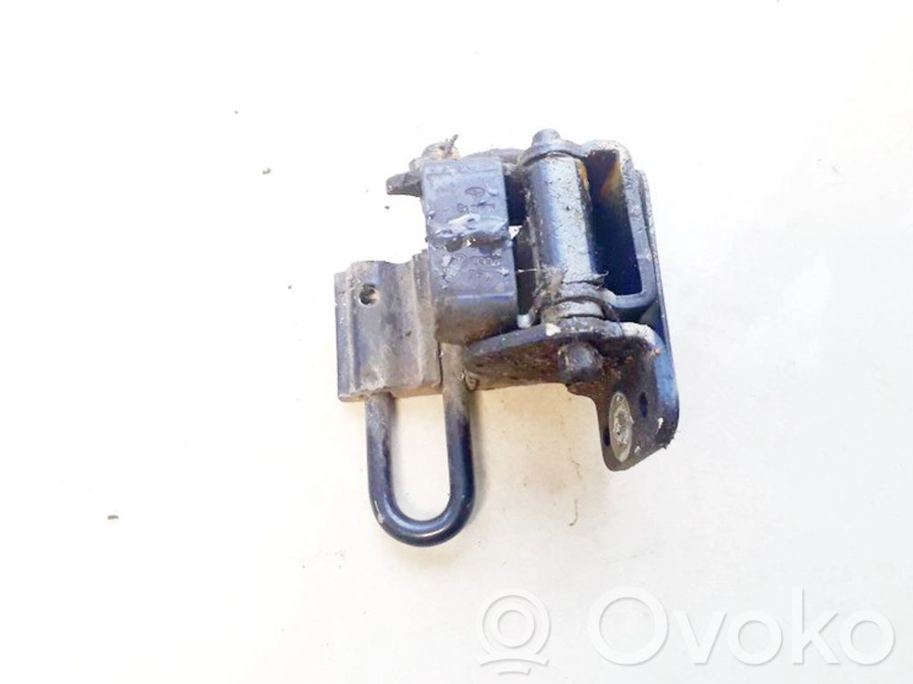 Volkswagen PASSAT B5 Balama inferioară ușă spate