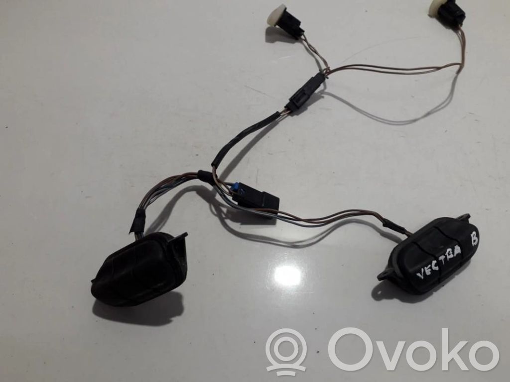 Opel Vectra B Boutons / interrupteurs volant