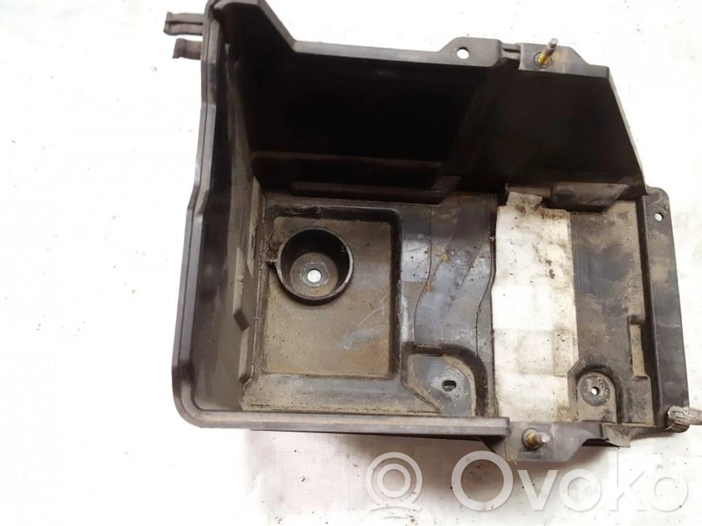 Support boîte de batterie   CC3056040,K3006,CC3056040,K3006