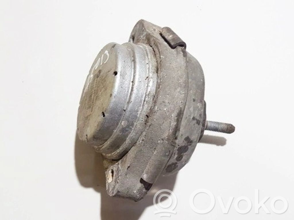 BMW X3 E83 Engine mount bracket 