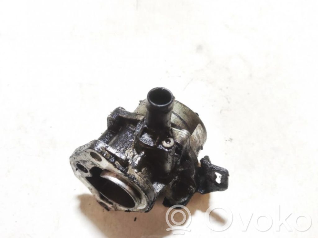 Alipainepumppu   8201005306,03T2462589,03T2462589,8201005306