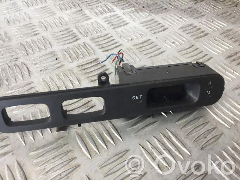 Mitsubishi Galant Monitor/display/piccolo schermo