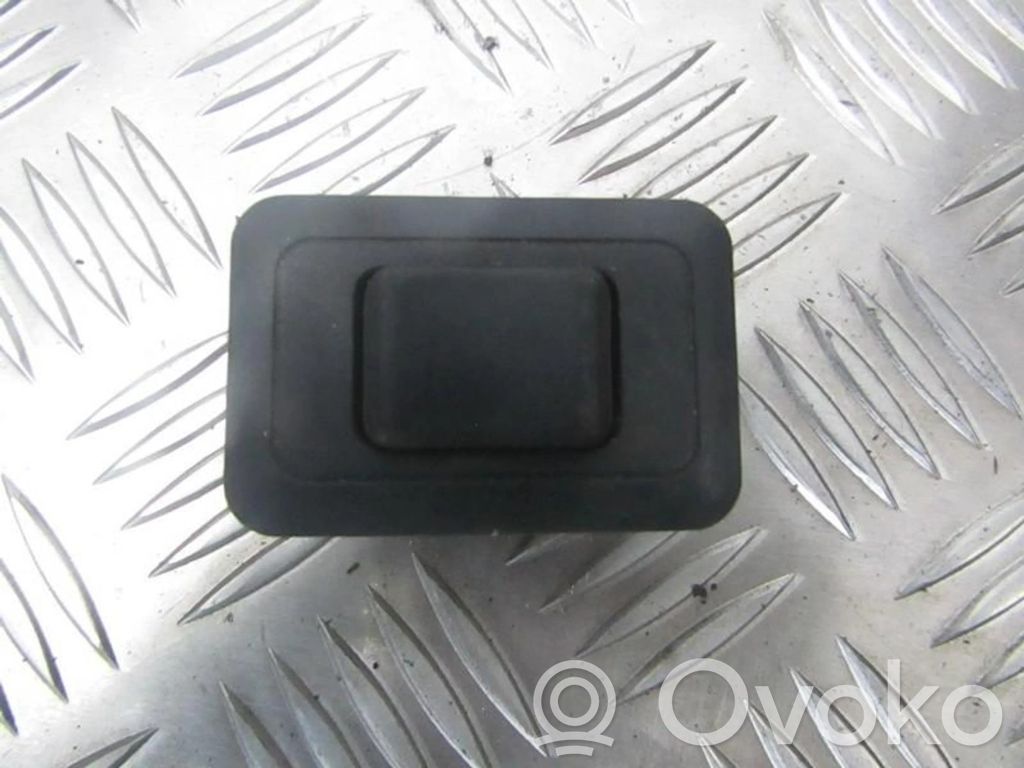 Electric window control switch   3523120,03838658,03838658,3523120
