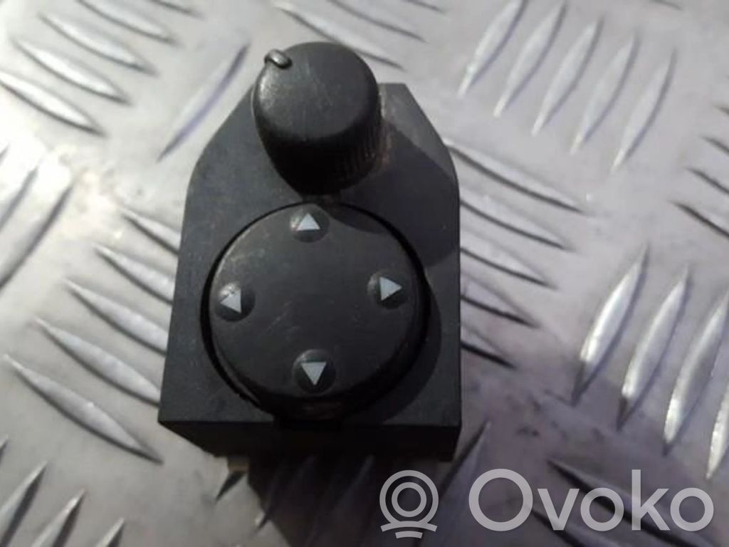 Comutator oglinzi laterale   8D0959565,03240014,03240014,8D0959565