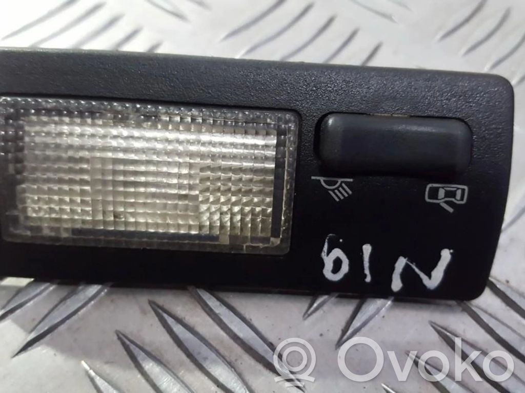 Volkswagen PASSAT B4 Illuminazione sedili posteriori