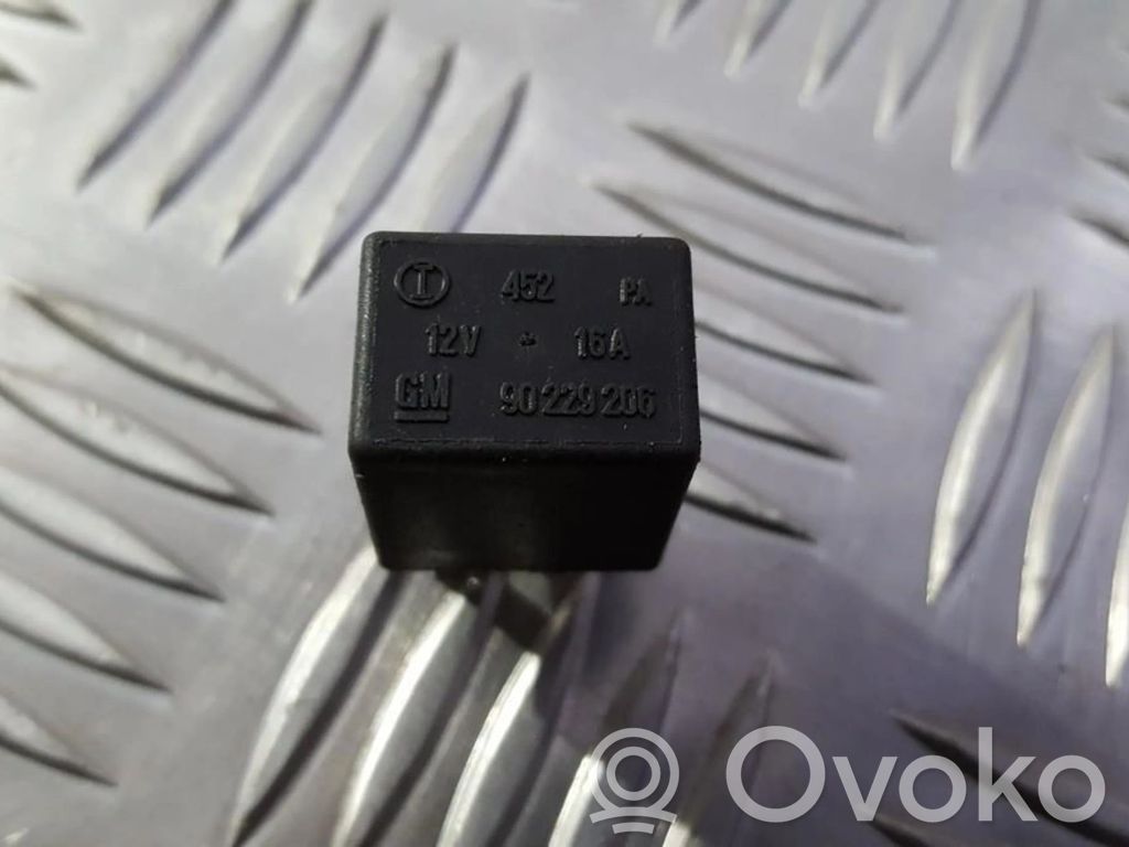 Sonstige Relais   GM90229206,90229206,90229206,GM90229206