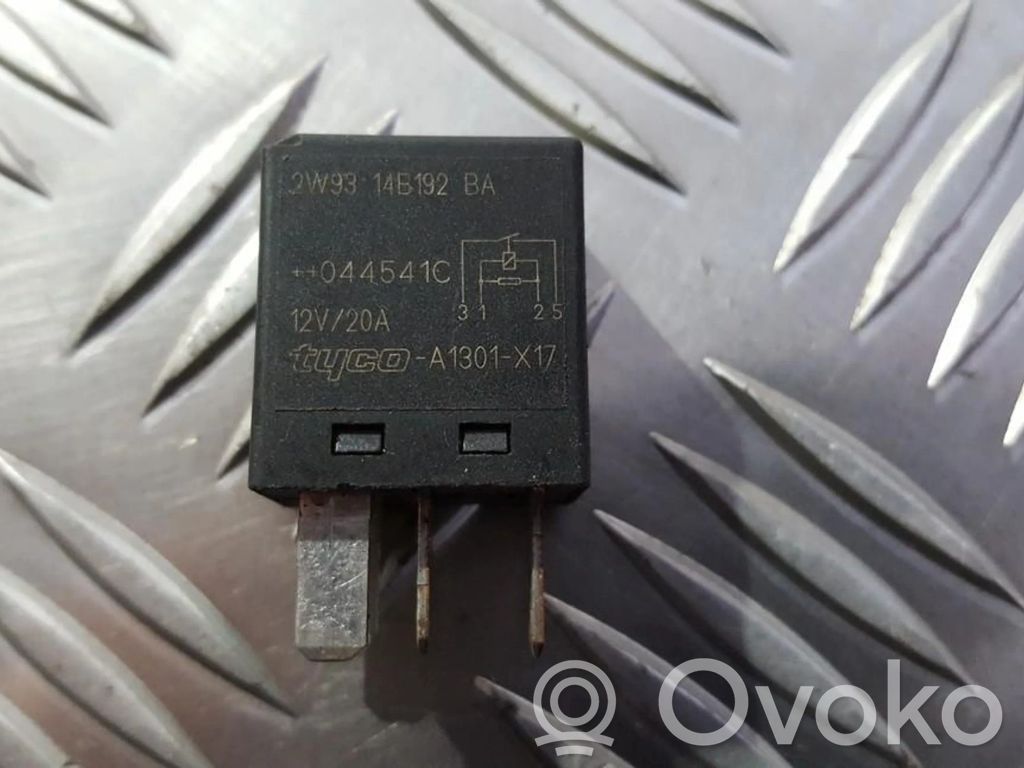 Sonstige Relais   2W9314B192BA,A1301X17,2W9314B192BA,A1301X17,A1301X17